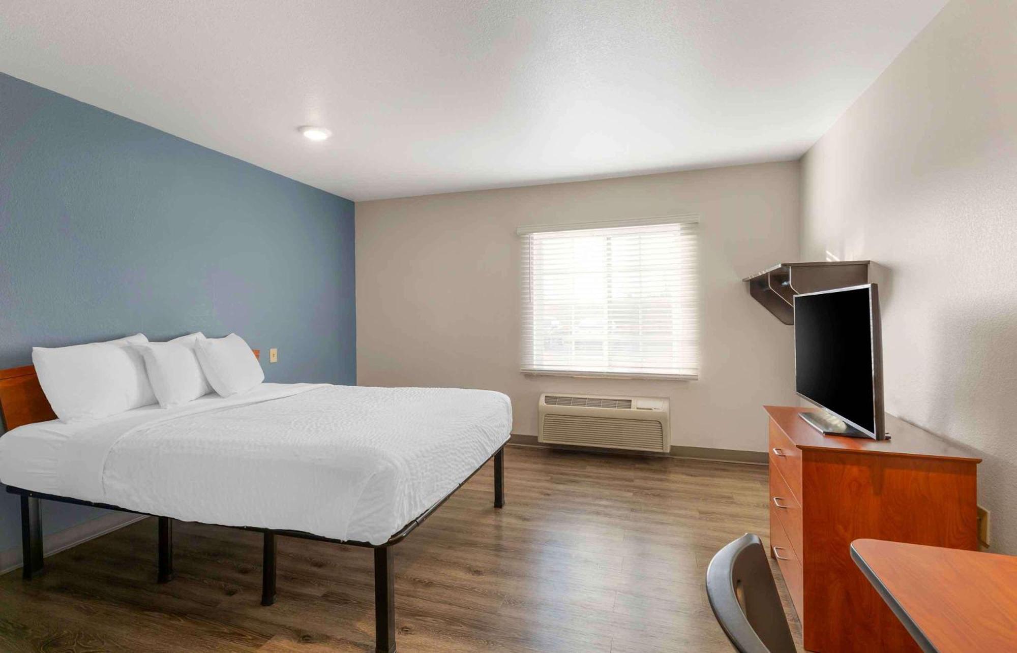 Extended Stay America Select Suites - Cleveland - Avon ภายนอก รูปภาพ